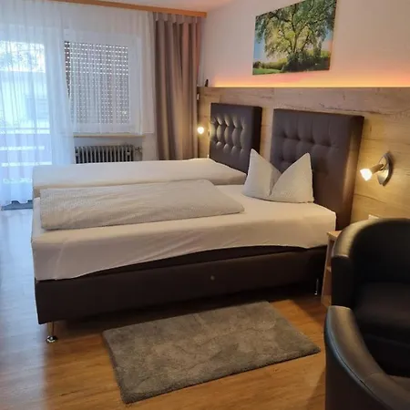 兰德恩格尔酒店 酒店 Limbach